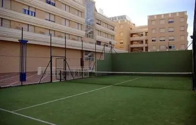 Instalaciones para jugar a tenis o squash en Apartamento de Lux Sevilla Este o alrededores