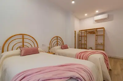 Cama o camas de una habitación en Nuevo y Acogedor Piso junto a Santa Justa y Aeropuerto 3