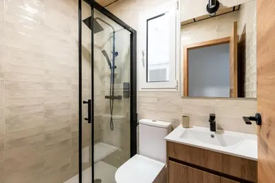 Un baño de La Flor de Sevilla