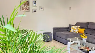 Zona de estar de Confort a un paso del Casco Histórico, parking gratis en el mismo edificio