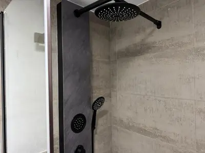 Un baño de Apartamento San Basilio Bookish Place