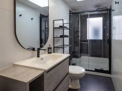 Un baño de Bhost- Magdalena ll