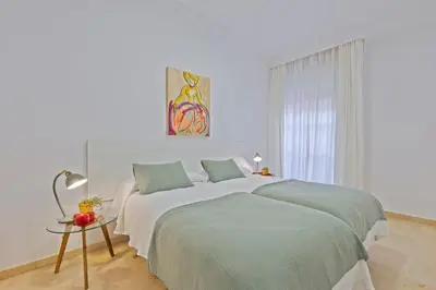 Cama o camas de una habitación en AvantiStays Sirena
