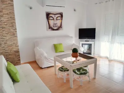 Una televisión o centro de entretenimiento en Villa 78 by Villamya