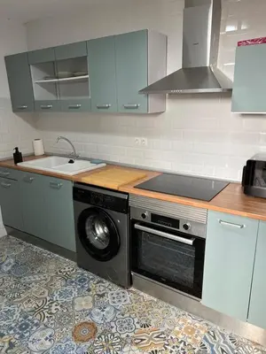Una cocina o zona de cocina en RG Morales Villanueva