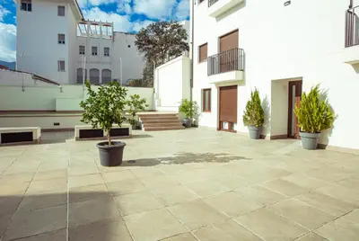 Edificio en el que se encuentra el apartamento