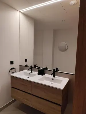 Un baño de DreamsApt Feria