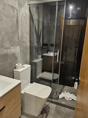 Un baño de Suite Patio de los Naranjos