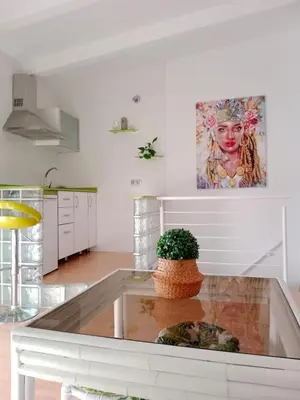 Una cocina o zona de cocina en 'Villa Españolilla' by Turismodecalidad