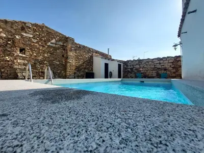Piscina en o cerca de Casa Rural El Verdinal