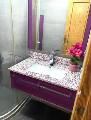 Un baño de Bonita casa adosada