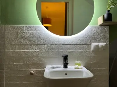 Un baño de Alhondiga Luxury