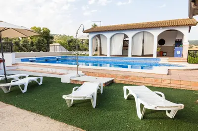 Piscina en o cerca de Casa El Abuelo Tomás