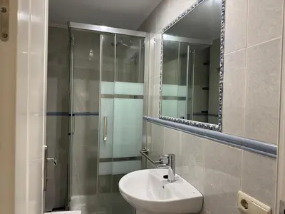 Un baño de El refugio de San Miguel & parking gratuito