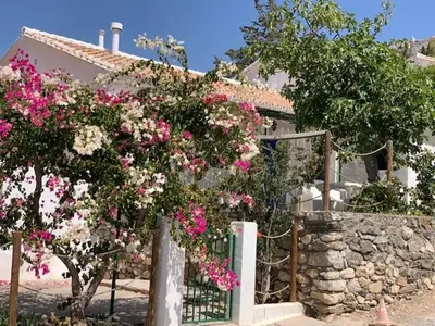 Jardín al aire libre en Casa Isabel - La Almona Chica