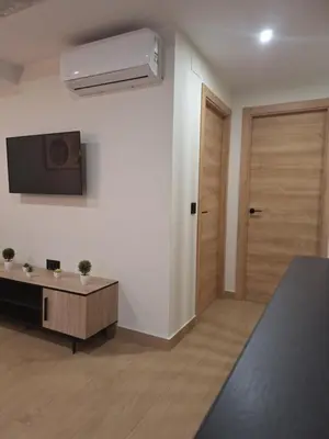Una televisión o centro de entretenimiento en Celadores 6 El Almendral
