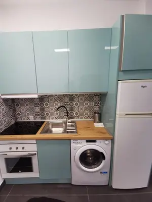 Una cocina o zona de cocina en FRANCISCO DE ARIÑO nº28 A