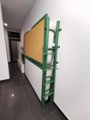 Litera o literas de una habitación en FRANCISCO DE ARIÑO nº28 A