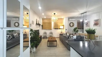 Una cocina o zona de cocina en 5 Apartamento de 2 habitaciones y metro