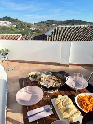 Comida en o cerca de esta casa o chalet