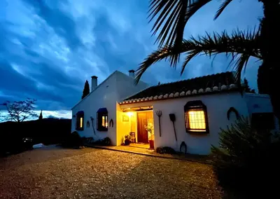 Edificio en el que se encuentra la casa o chalet