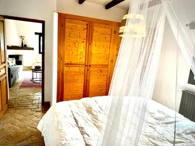 Cama o camas de una habitación en Romantische Finca nahe Málaga, kreativ einzigartig