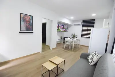 Una televisión o centro de entretenimiento en BAJO 23 con FACIL APARCAMIENTO