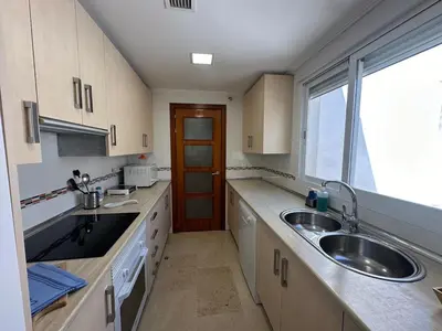 Una cocina o zona de cocina en Piso en Linares zona Paseo con parking gratis