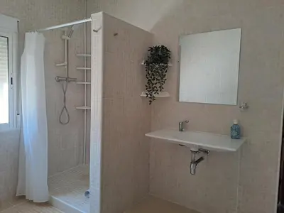 Un baño de Casa Valentina Scenic Villa Caminito Del Rey Andalusia