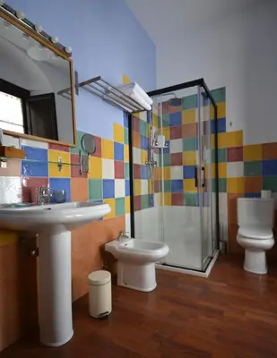 Un baño de Hotel Casa de los Azulejos