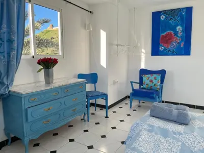 Zona de estar de Bohemian Villa Malaga by PriorityVillas