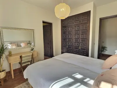 Cama o camas de una habitación en New! Your ultimate luxury finca with 11BR, Pool, Jacuzzi, Gym and Sauna just 30 minutes from Malaga!
