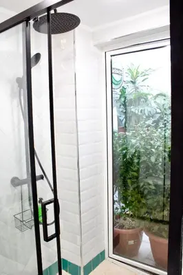 Un baño de Wish Suite Hercules de Sevilla