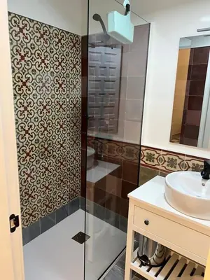 Un baño de Dúplex con vistas a Las Setas