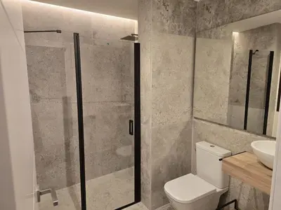 Un baño de Mucho Trigo Apartments D