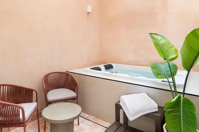 Plano de Magno Apartments Clavellinas