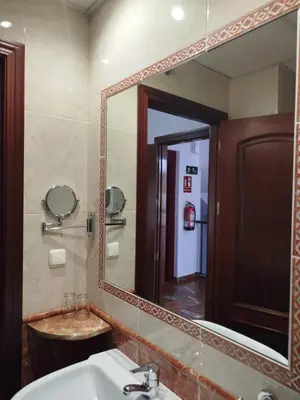Un baño de Hotel La Ribera