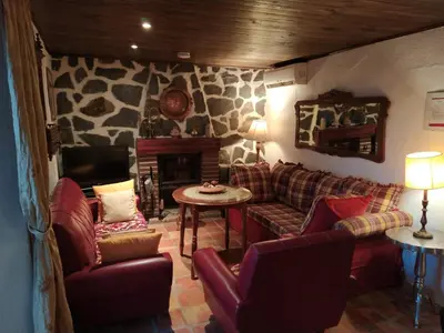 Zona de estar de Mágina Dream Pegalajar Dormitorios disponibles según número huéspedes