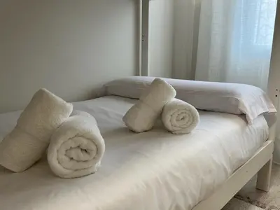 Cama o camas de una habitación en La Carmela - Casco Histórico con PARKING privado y vistas