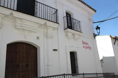 Edificio en el que se encuentra el albergue