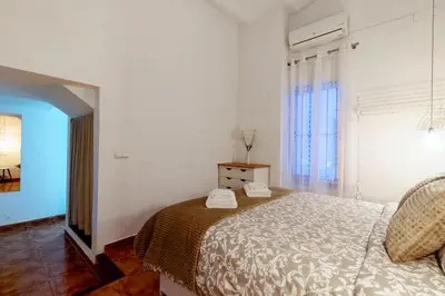 Cama o camas de una habitación en Little apartment near the Alameda