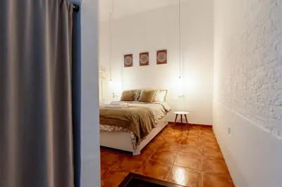 Cama o camas de una habitación en Little apartment near the Alameda