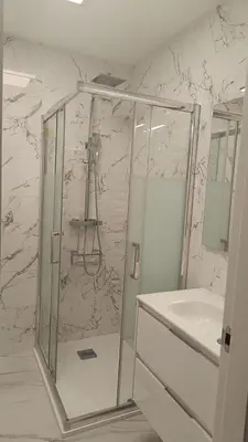 Un baño de Las 4 Llaves de Cordoba 2