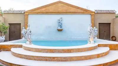 Piscina en o cerca de La Fuente Romana Priego de Córdoba by Ruralidays