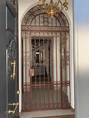 Fachada o entrada de Torre de Santa María