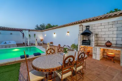 Piscina en o cerca de Casa Rural Villa Mellizos