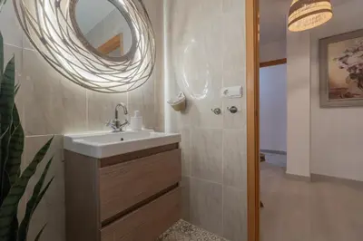 Un baño de Califato Premium