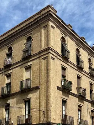 Edificio en el que se encuentra el apartamento