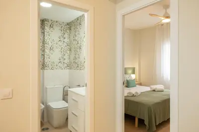 Un baño de Bustos Tavera Central