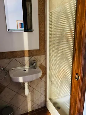 Un baño de Isla Las Palmeras